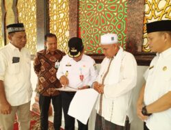 41 Dayah di Aceh Jaya Terima Dana CSR Bank Aceh untuk Perbaikan Jaringan Listrik