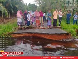 Diterjang Banjir, Jalan Kecamatan di Aceh Jaya Putus Total