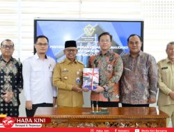 Pj Bupati Aceh Jaya Serahkan Laporan Keuangan Unaudited Tahun 2023