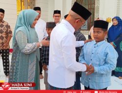 Peringati Nuzulul Qur’an, Pj Bupati Aceh Jaya Santuni Anak Yatim