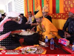 Pj Bupati Aceh Jaya Hadiri Acara Peumeunap dan Seumeuleung Raja Nanggroe Daya ke-544