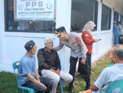 Kapolres Aceh Jaya Turun ke Sejumlah TPS, Pastikan Pilchiksung 2025 Berjalan Aman dan Kondusif