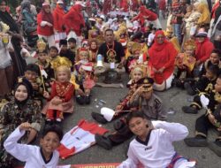 Ratusan Pelajar Aceh Jaya Meriahkan Karnaval HUT Ke 80 Kemerdekaan RI