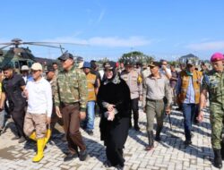 Kapolda Aceh Dampingi Menhan, Mendagri dan Panglima TNI Tinjau Banjir di Pidie Jaya