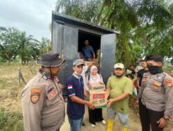 Polres Aceh Jaya Salurkan Bantuan ke Aceh Tamiang dari Posko Desa Kabong