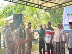 Bupati Aceh Jaya Serahkan 212 Sertifikat Redistribusi Tanah kepada Warga Panggong
