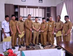 Bupati Aceh Jaya Serahkan SK Pelaksana Tugas Sejumlah Jabatan Strategis