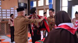 Safwandi Lepas Kontingan Pramuka Aceh Jaya Ikut Jambore Nasional ke Cibubur