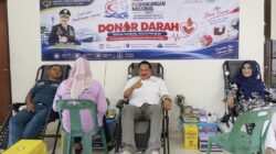 Sambut HUT Ke-55 Perhubungan Nasional, UPP Kelas III Gelar Bakti Sosial Donor Darah dan Bersih Pantai